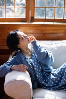 宝贝把腿开大让我添添电影